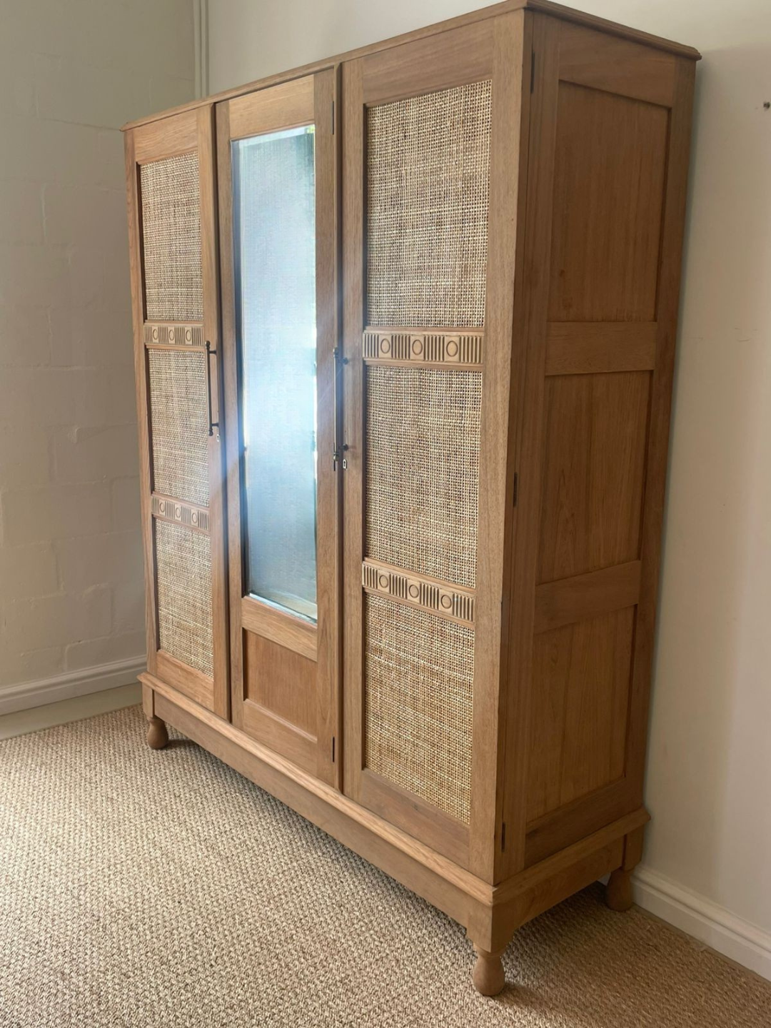 Kenton Wardrobe