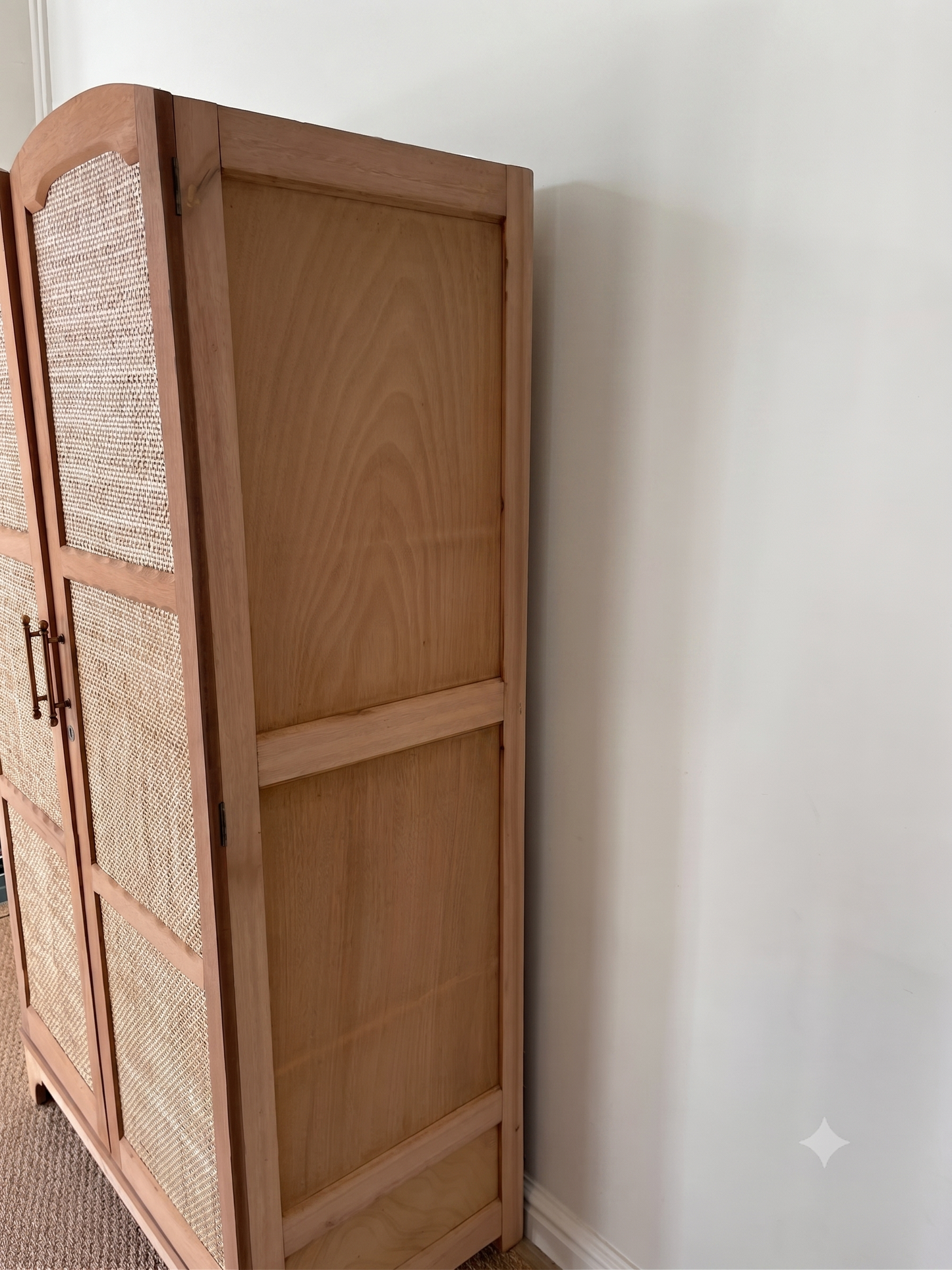 Aspen Wardrobe
