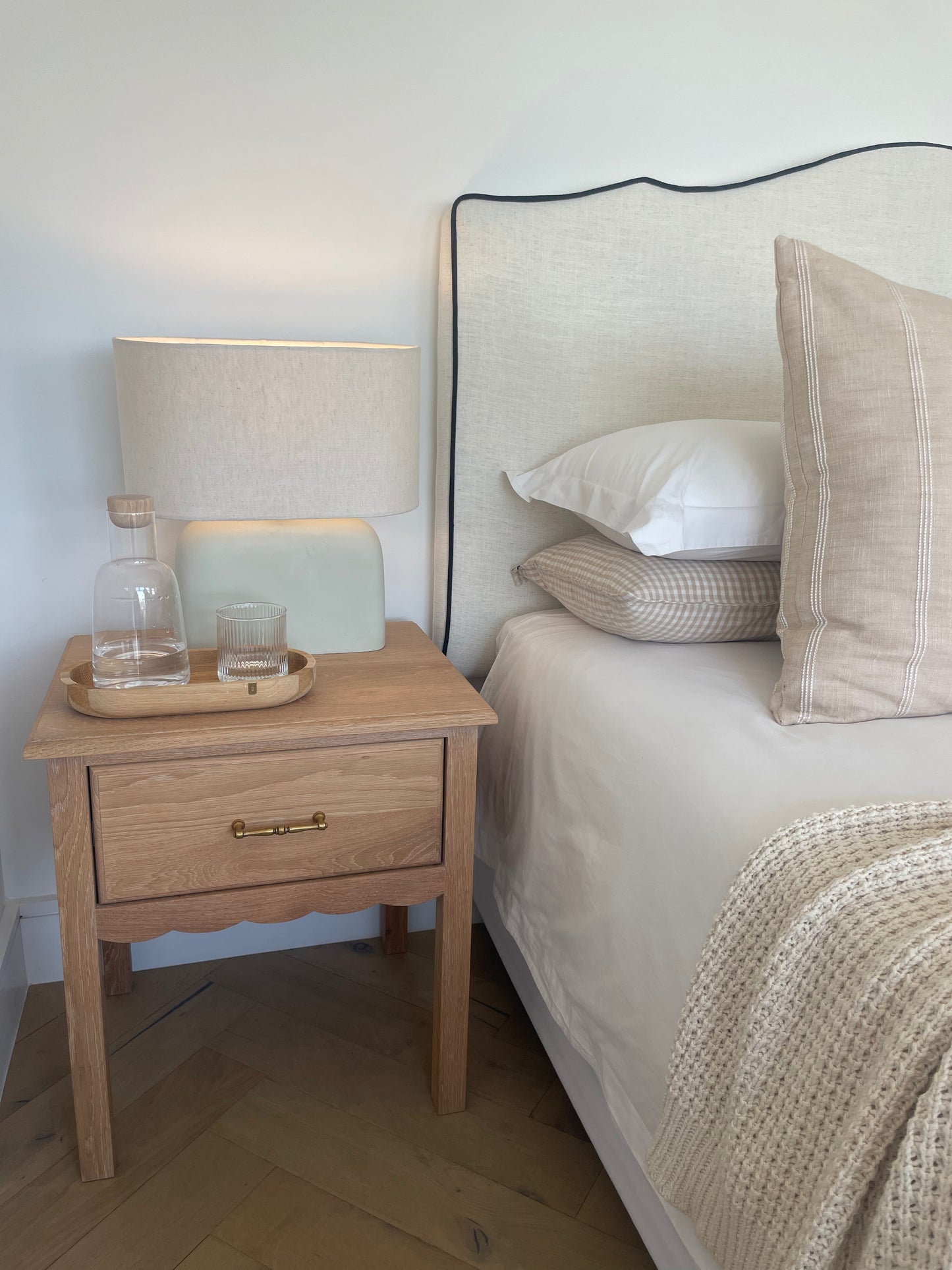 Daisy Bedside Table (White Willow Collection)