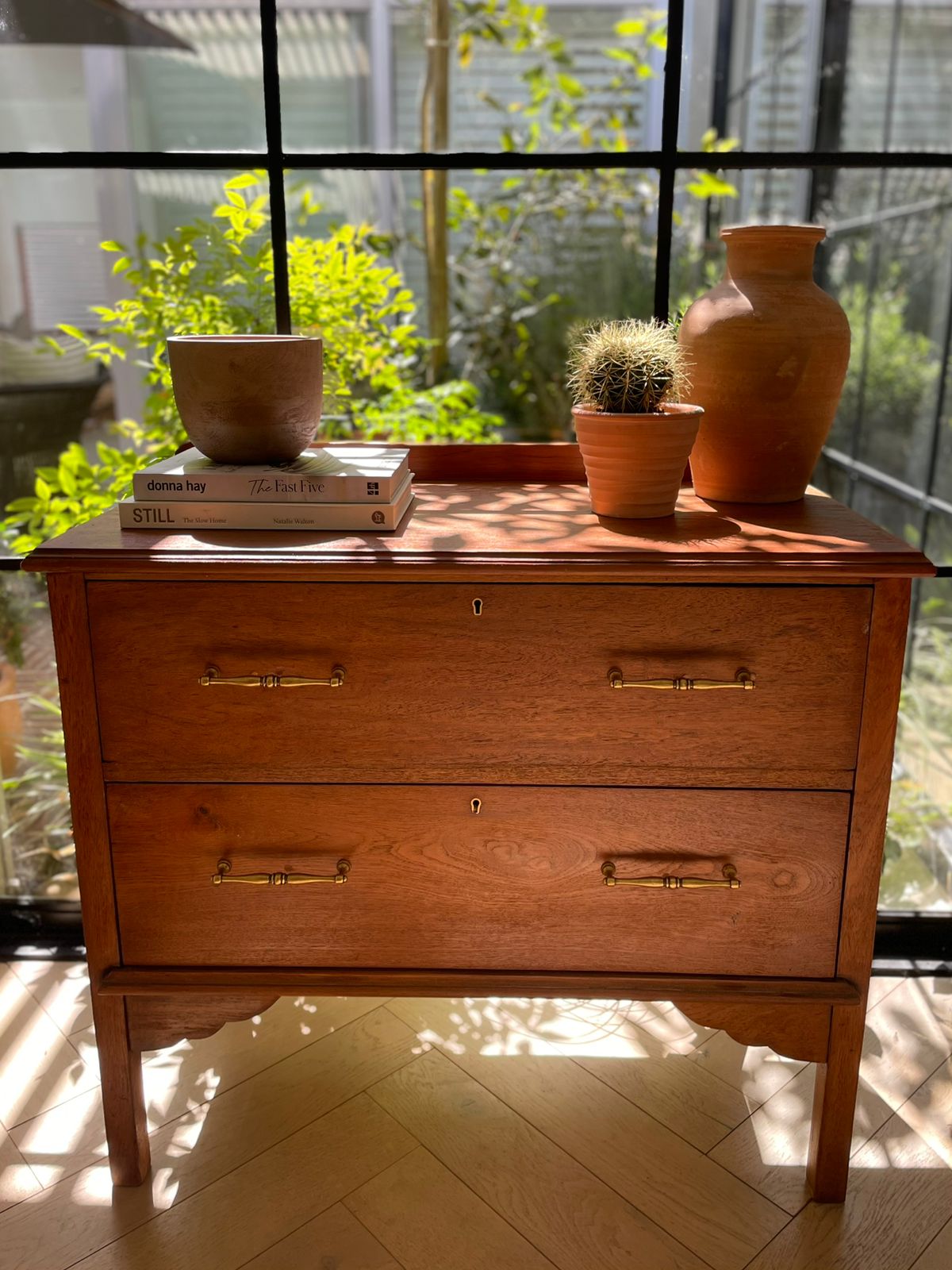 Attica Chest