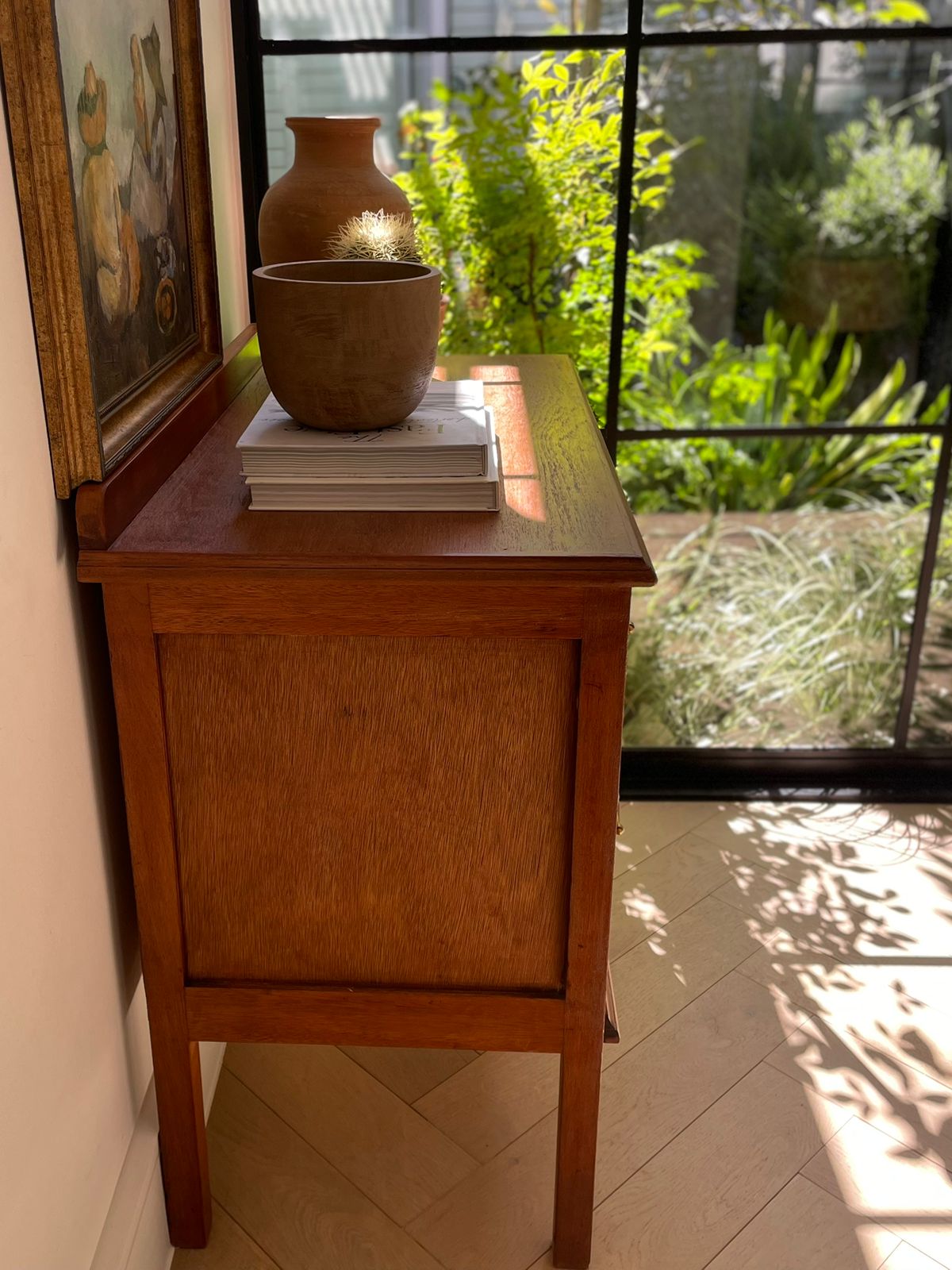 Attica Chest