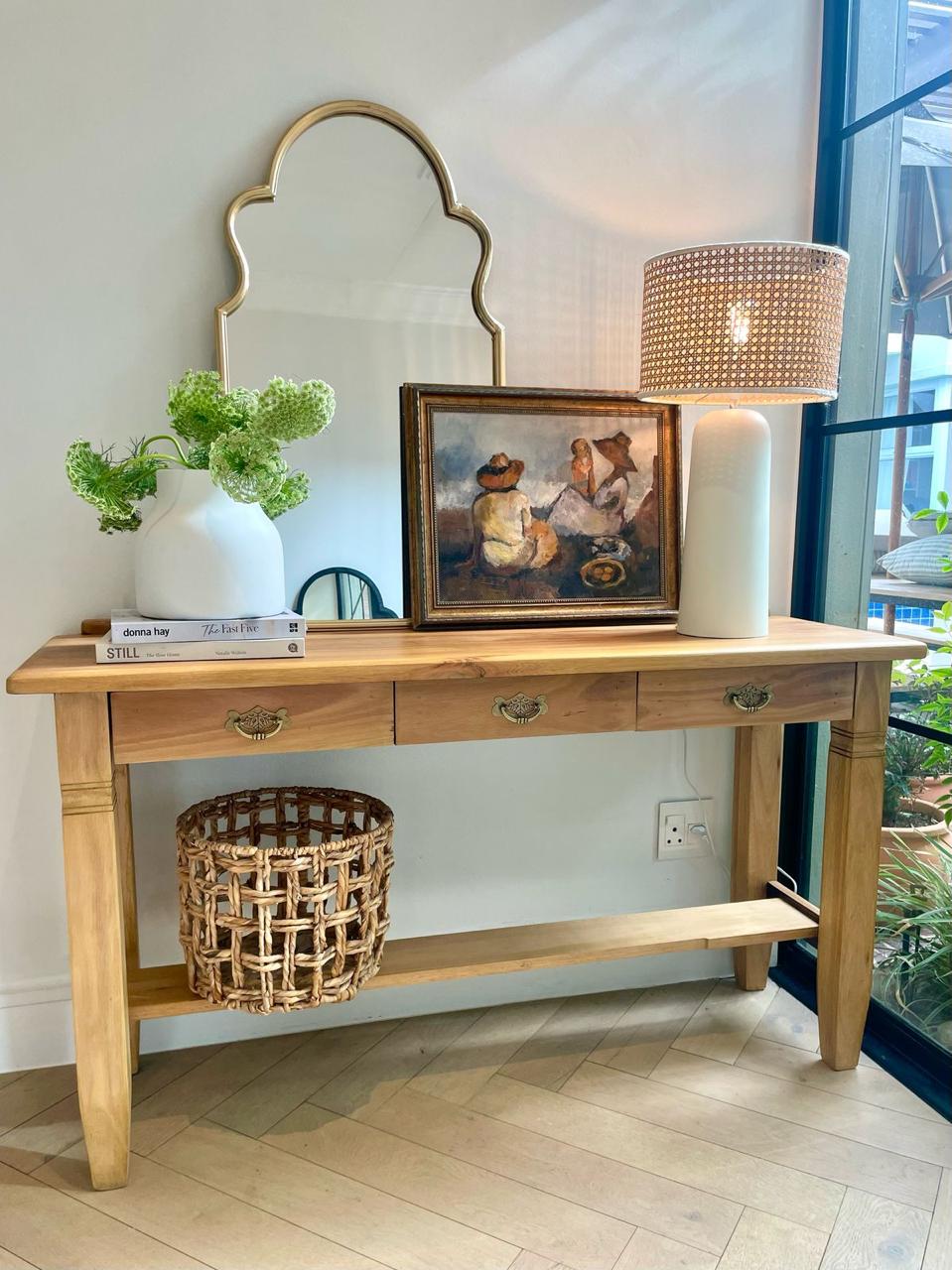 Montagu sideboard