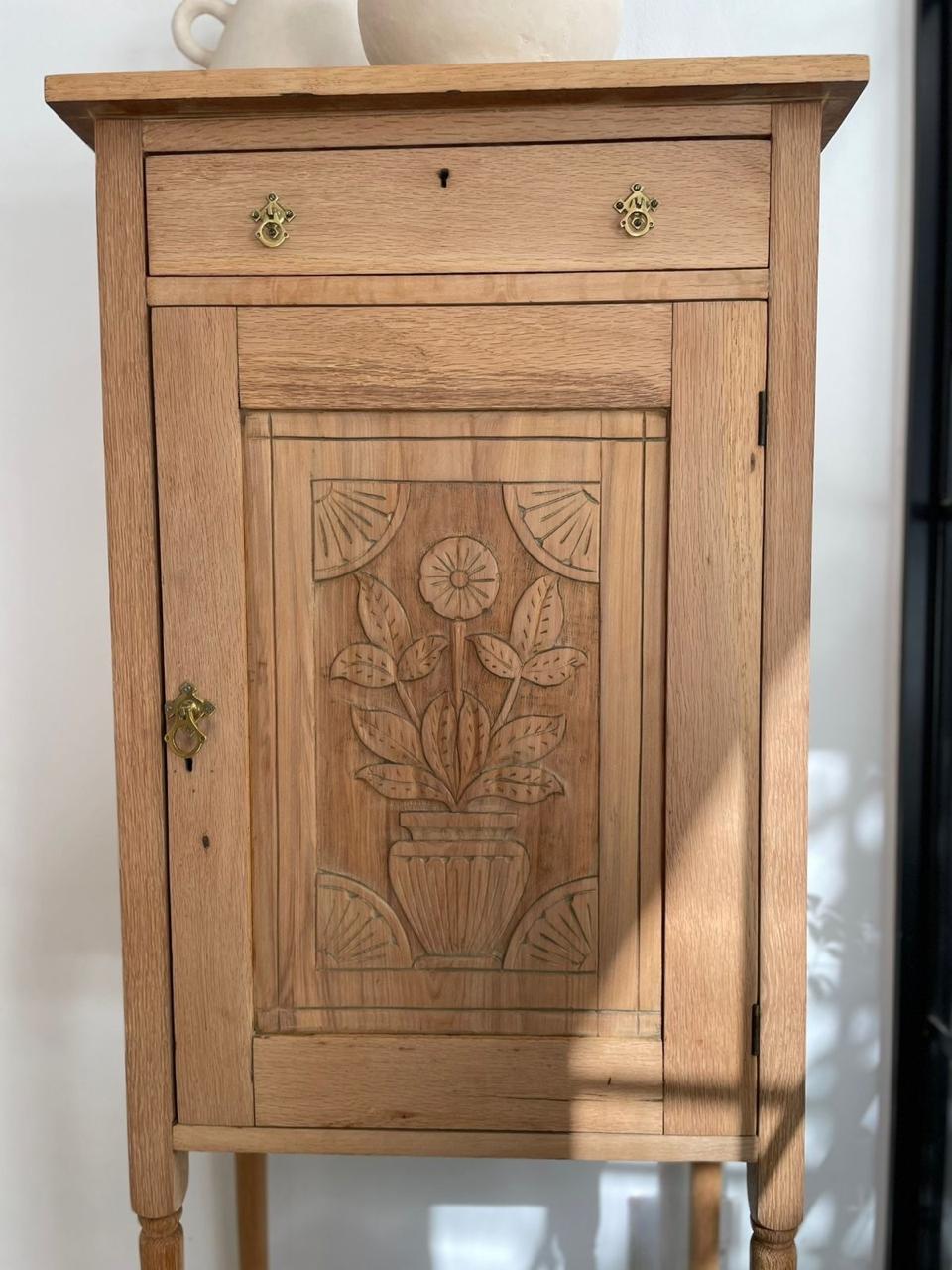 Wildflower drinks cabinet