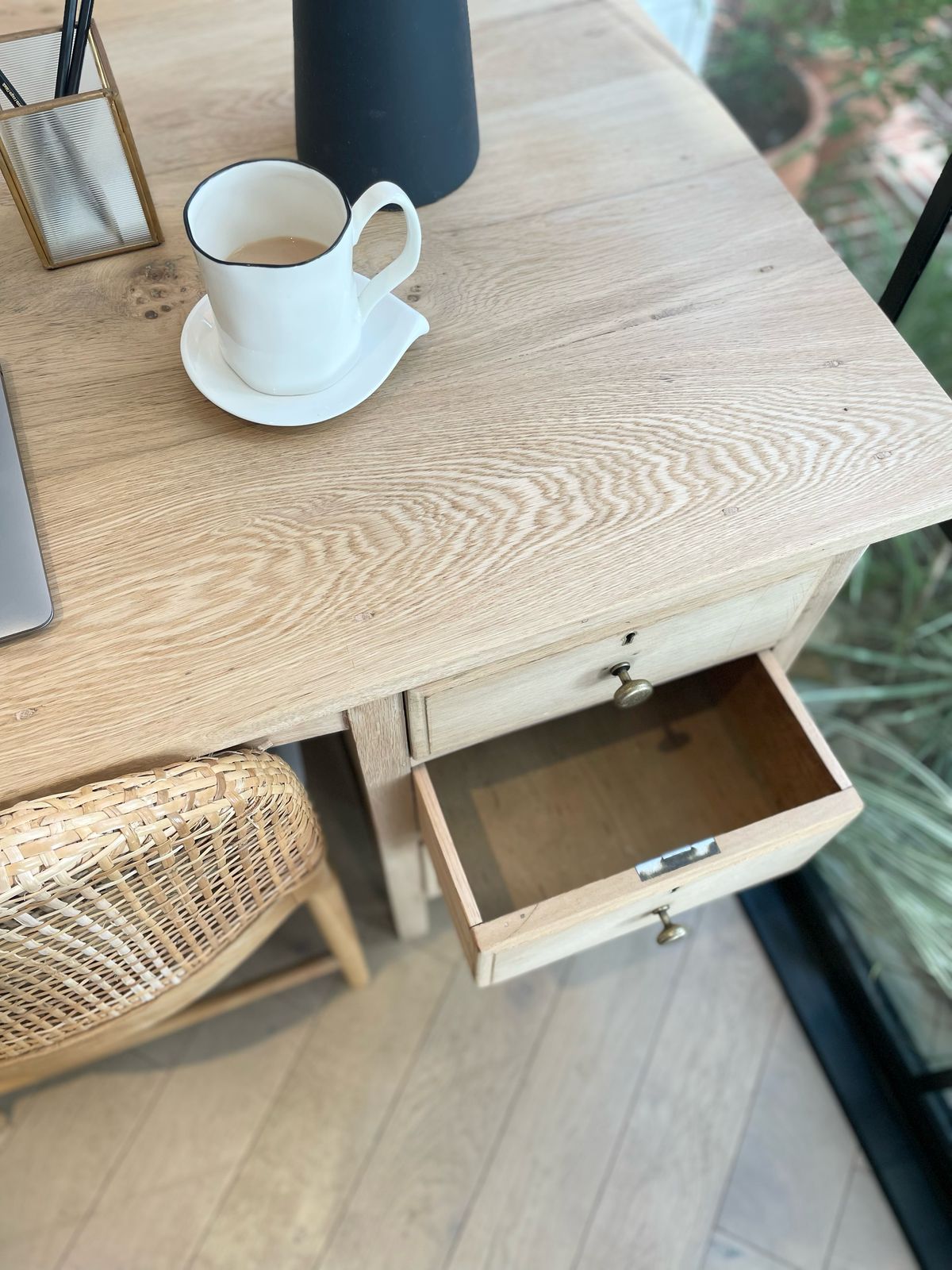 Mallorca Desk