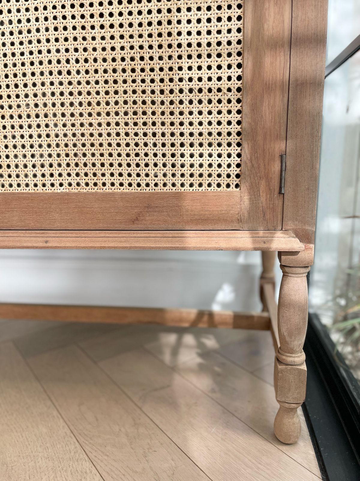 Lisbon Sideboard