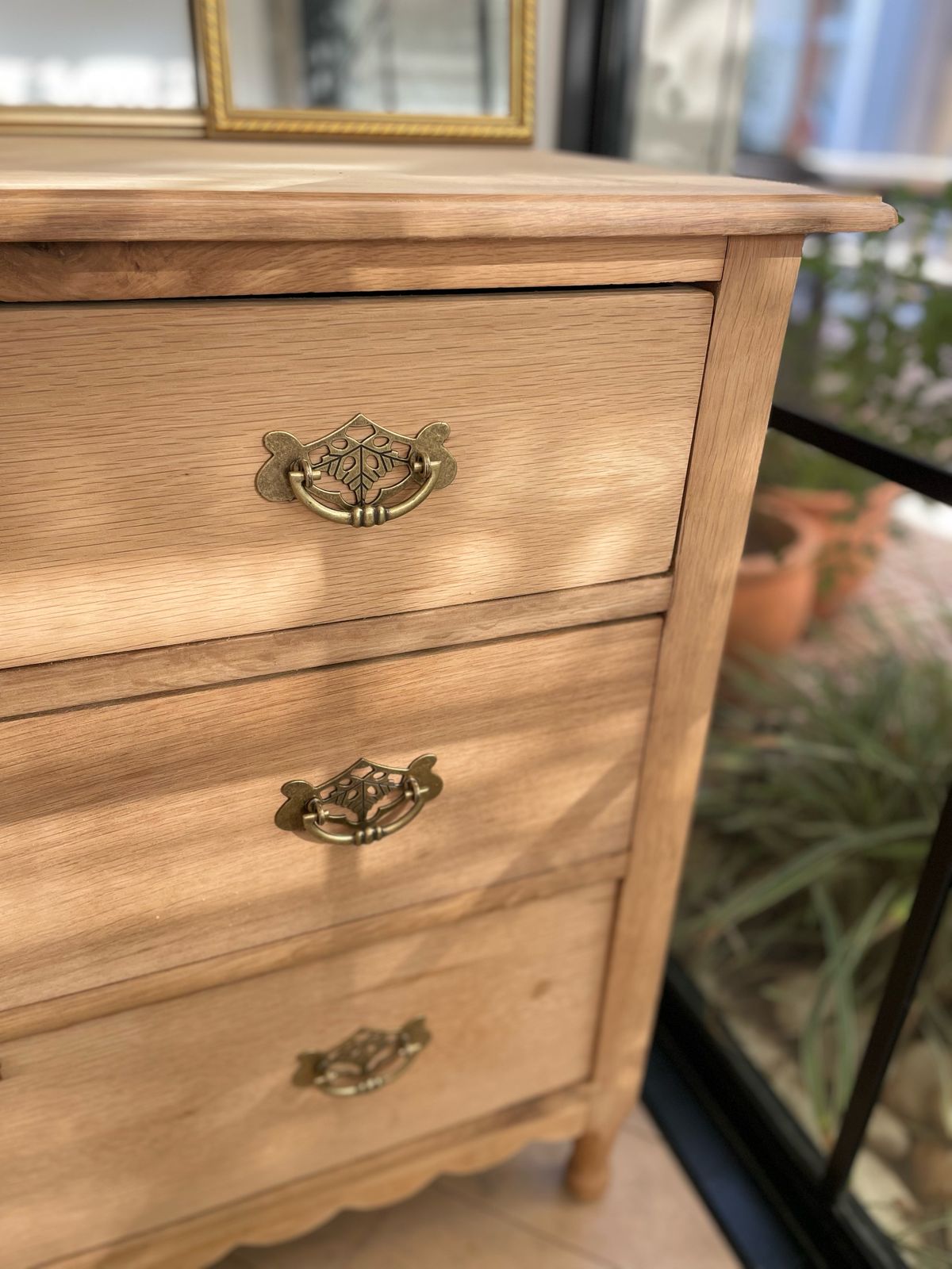 Petal Chest of Draws