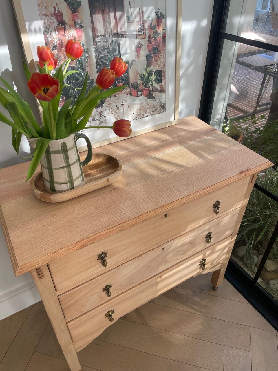 Leaf Chest of Draws