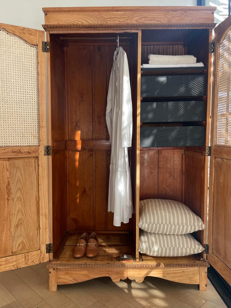 Aspen Wardrobe