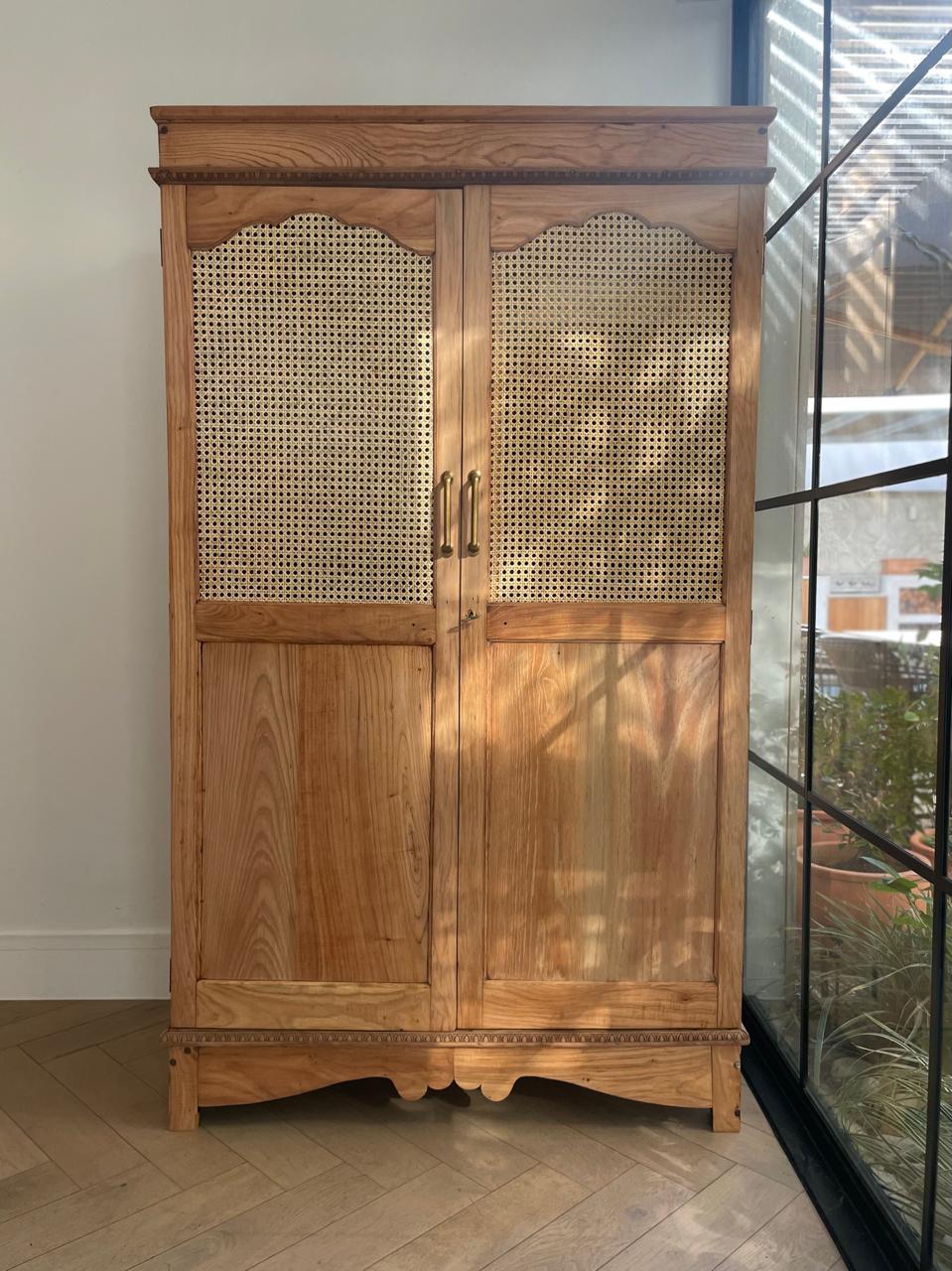 Aspen Wardrobe