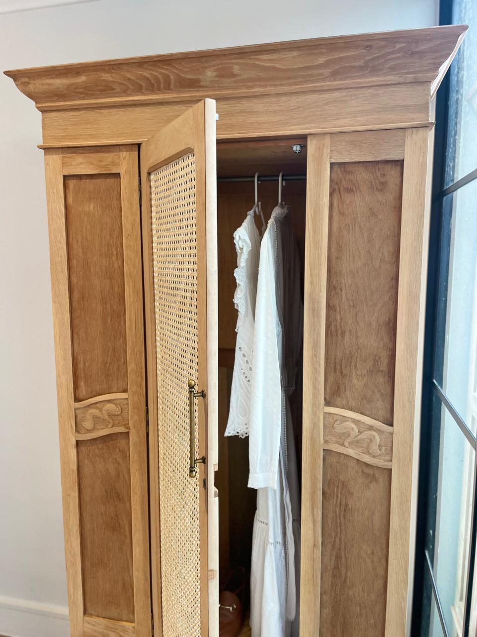 Ellie Wardrobe