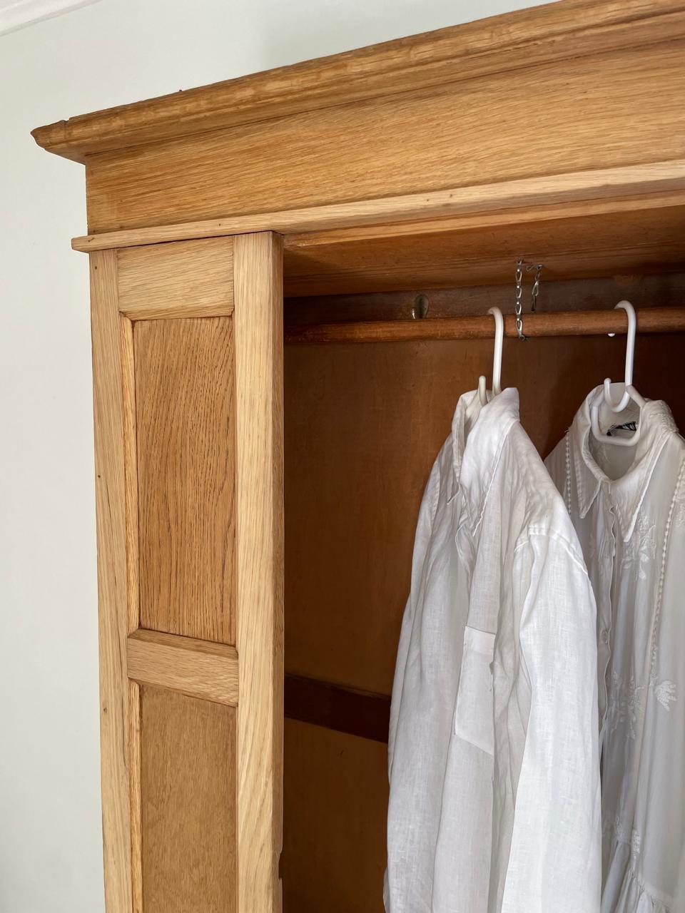 Taylor Wardrobe