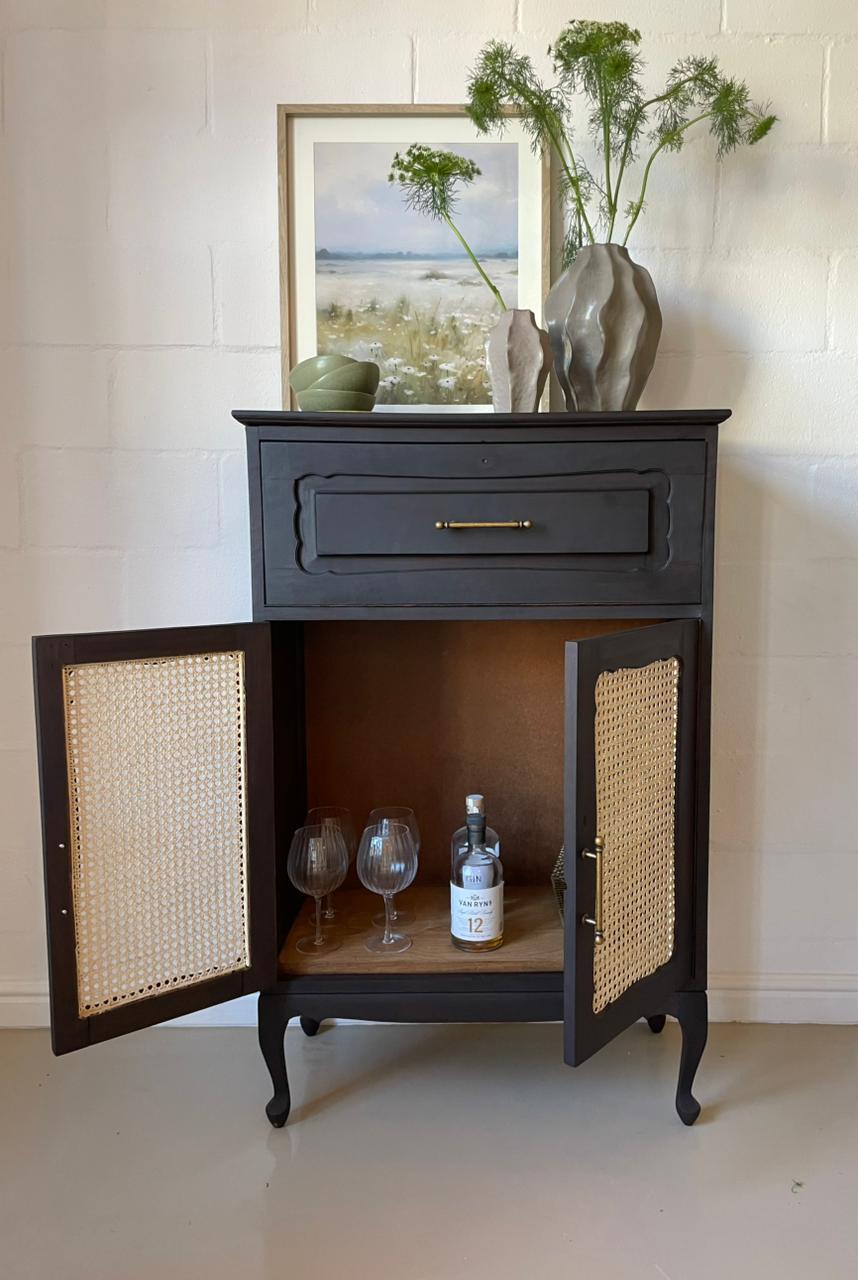 Bay Drinks Cabinet