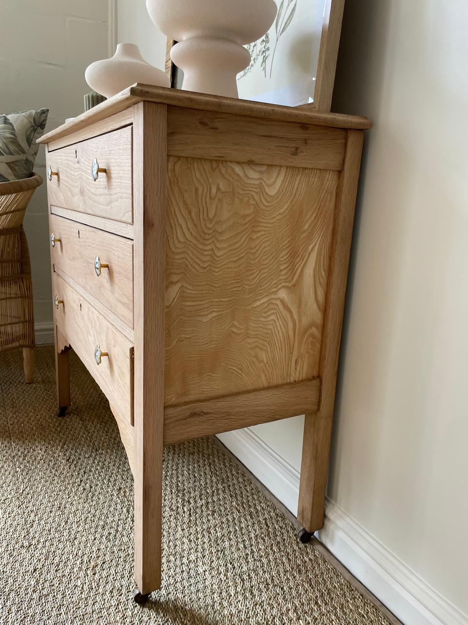 Atlantic Chest of Draws