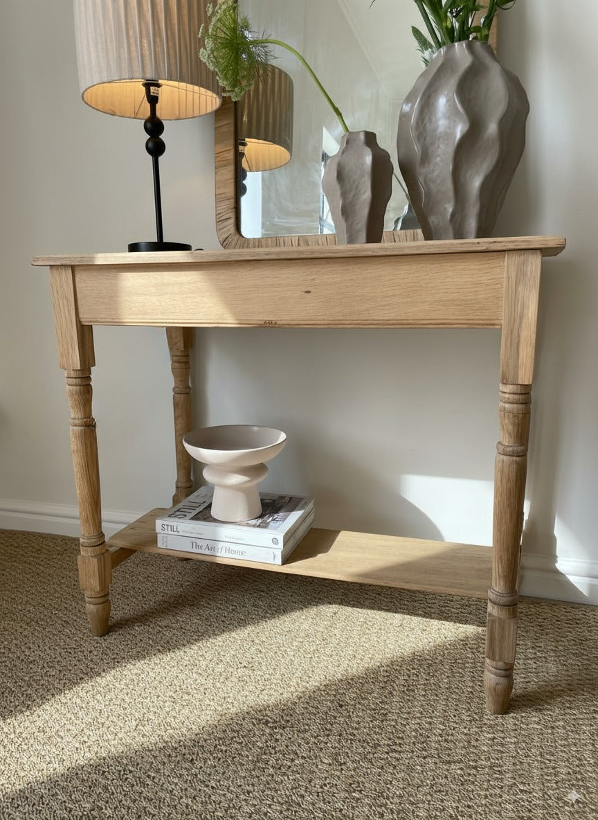 Mulbery Table
