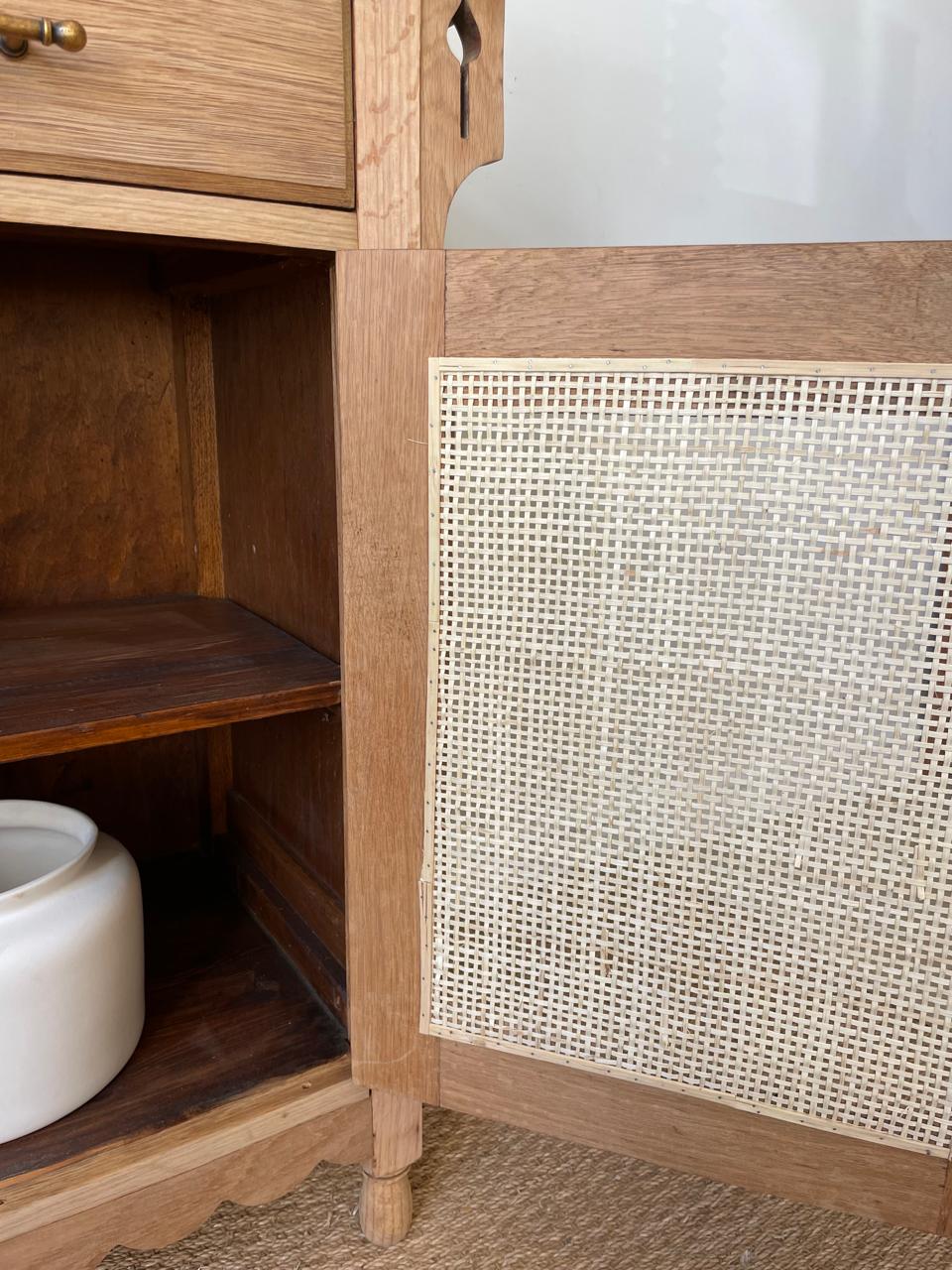 Oakley Server/ Sideboard