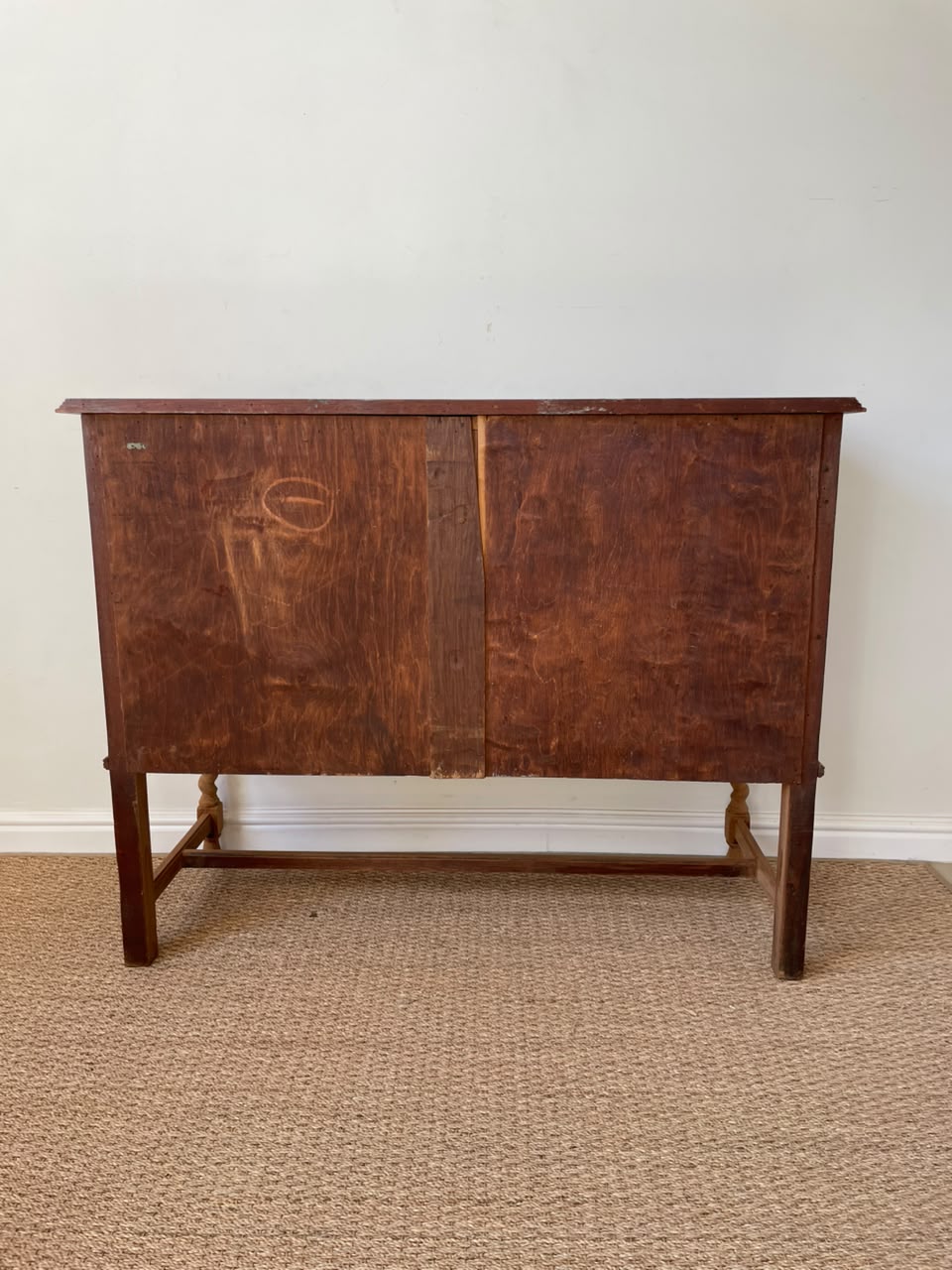 Monro Server/Sideboard