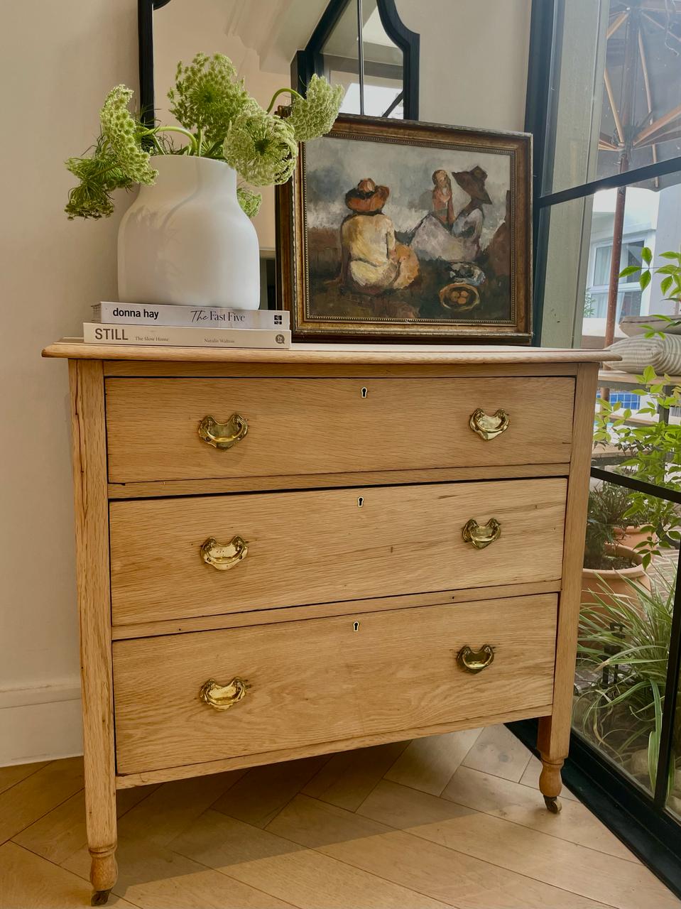Newlands chest of draws