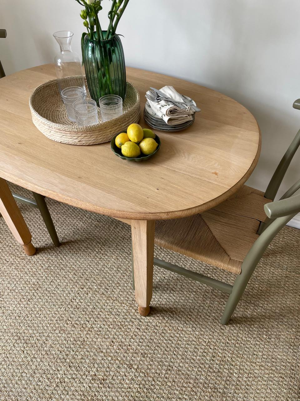 Luna Dining Table