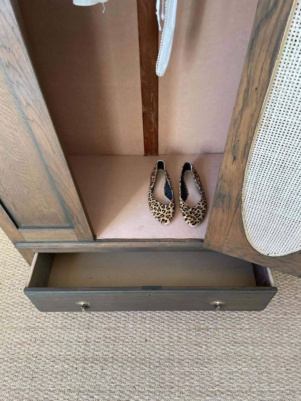 The Knightsbridge Wardrobe