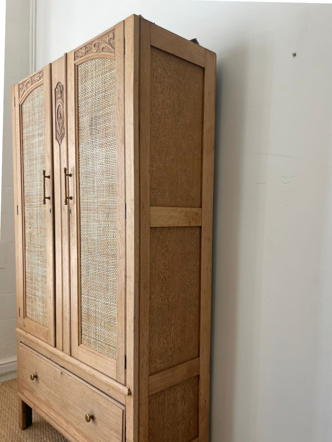 Mary Wardrobe