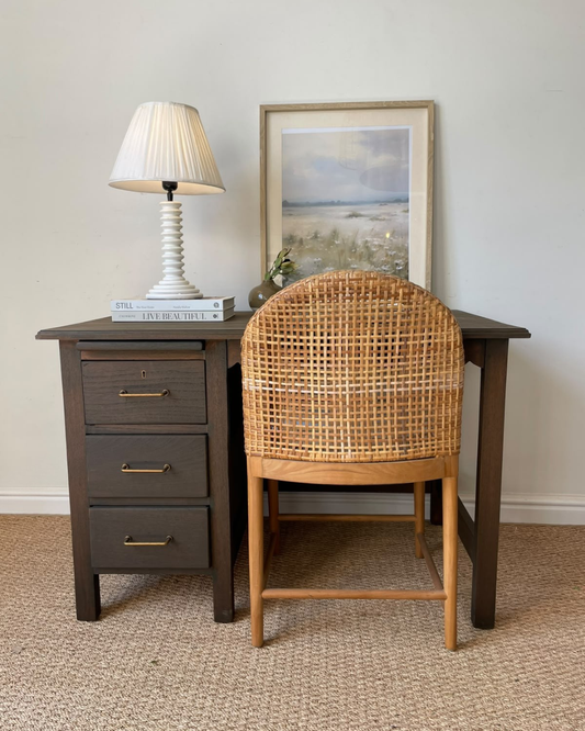 Thistle Desk