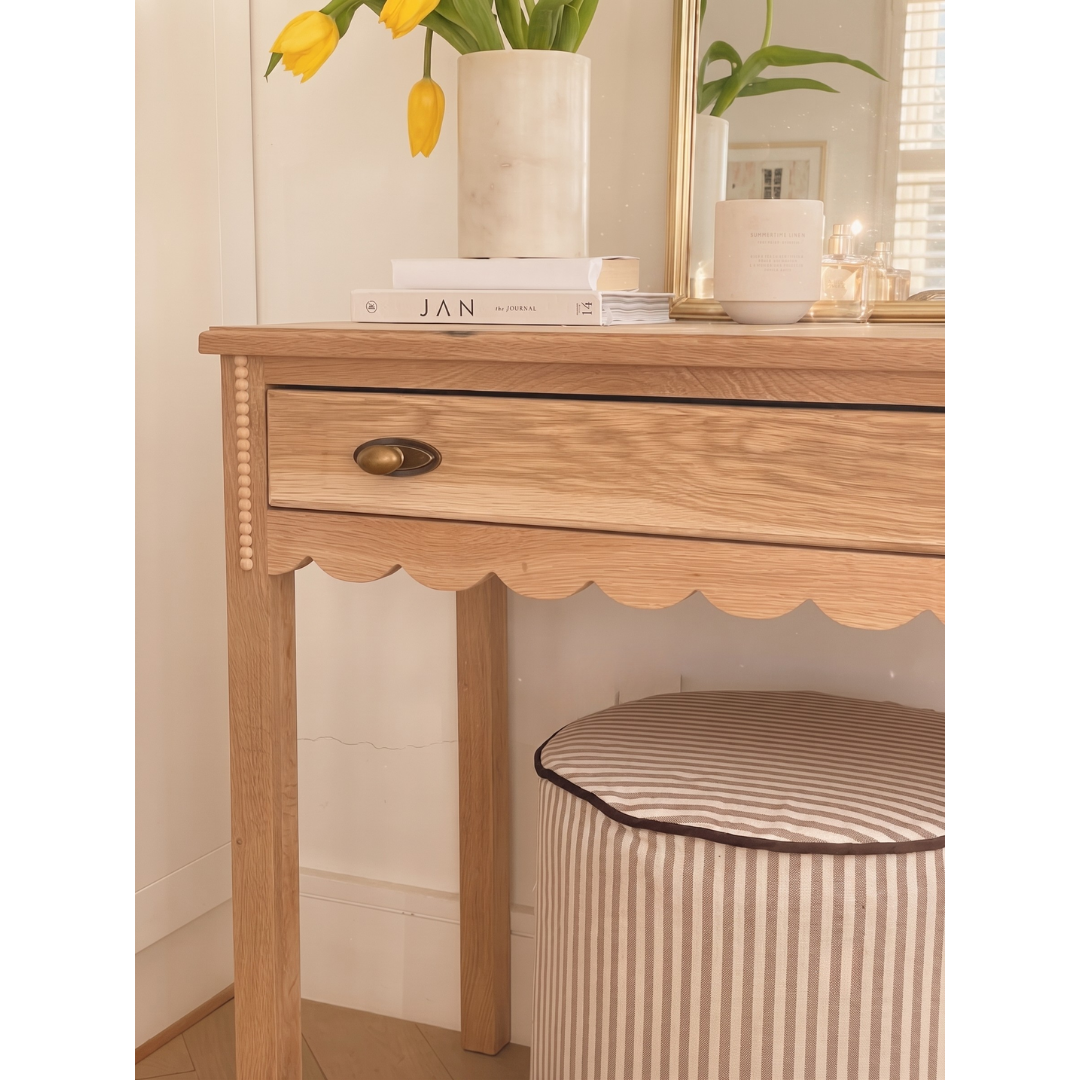 Daisy Dressing Table / Desk (White Willow Home Collection)