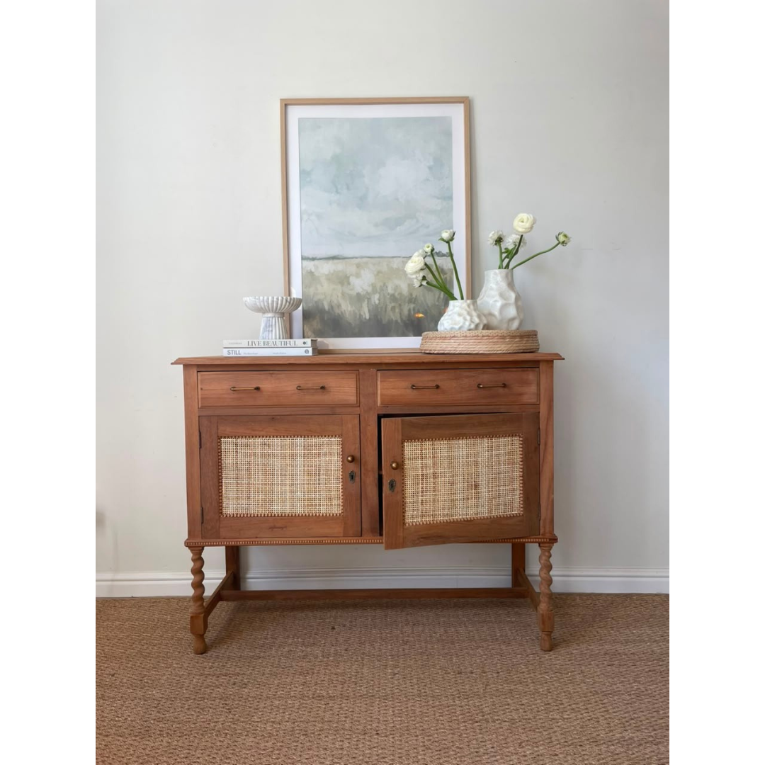 Monro Server/Sideboard