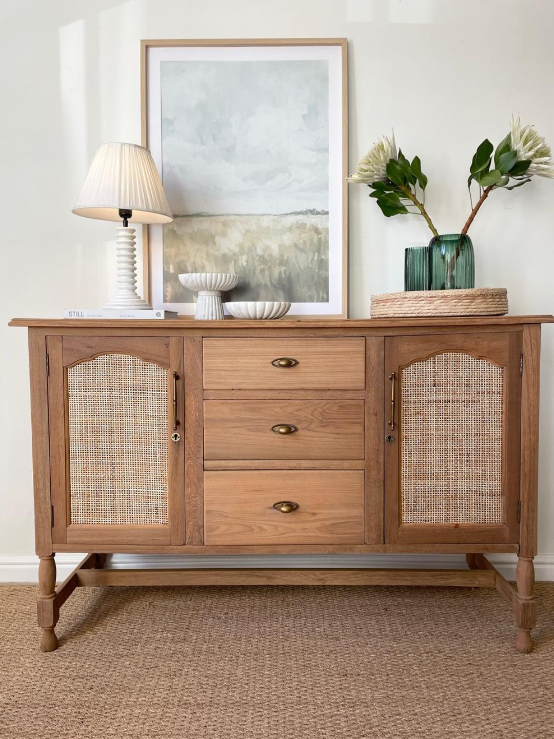 Embassy Server / Sideboard