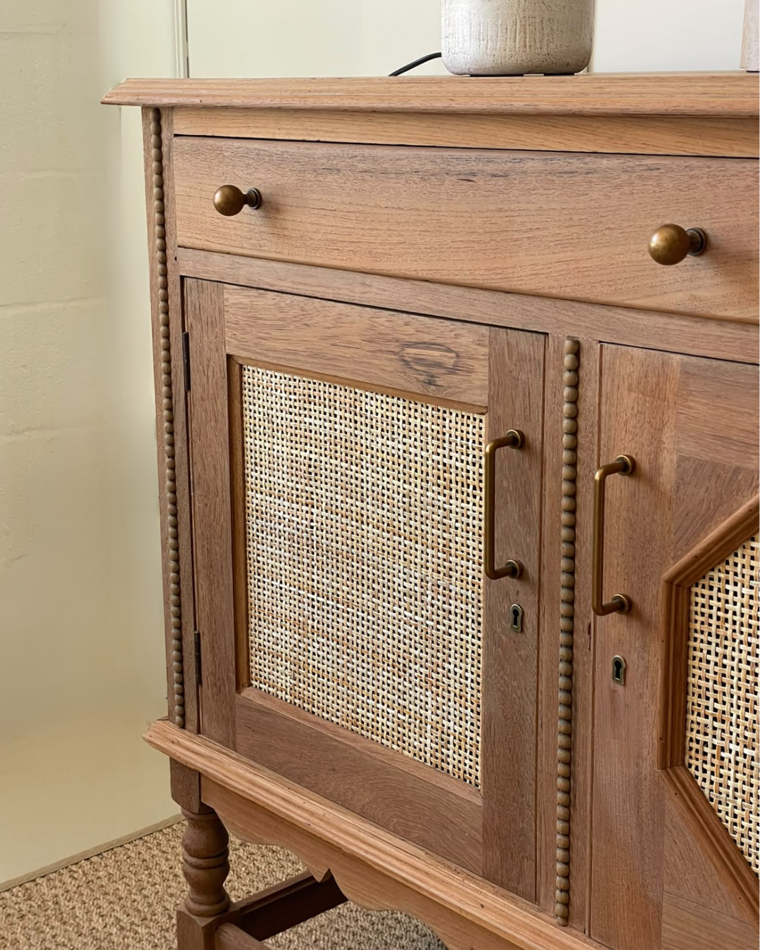 Angelo Server/Sideboard