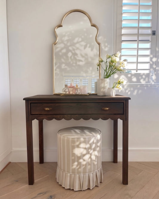 Daisy Dressing Table Chocolate  (White Willow Home Collection)