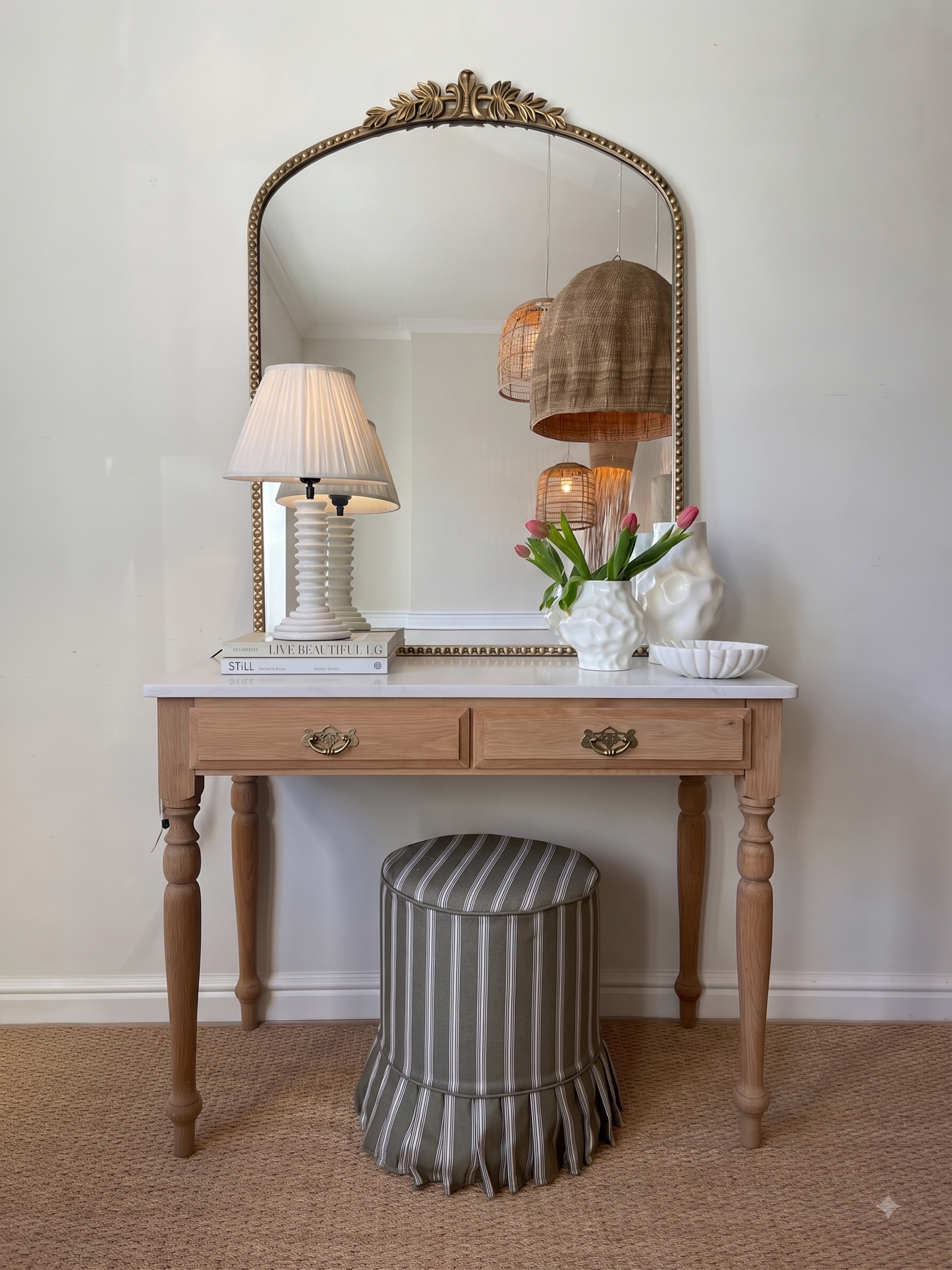 The Chloe Desk