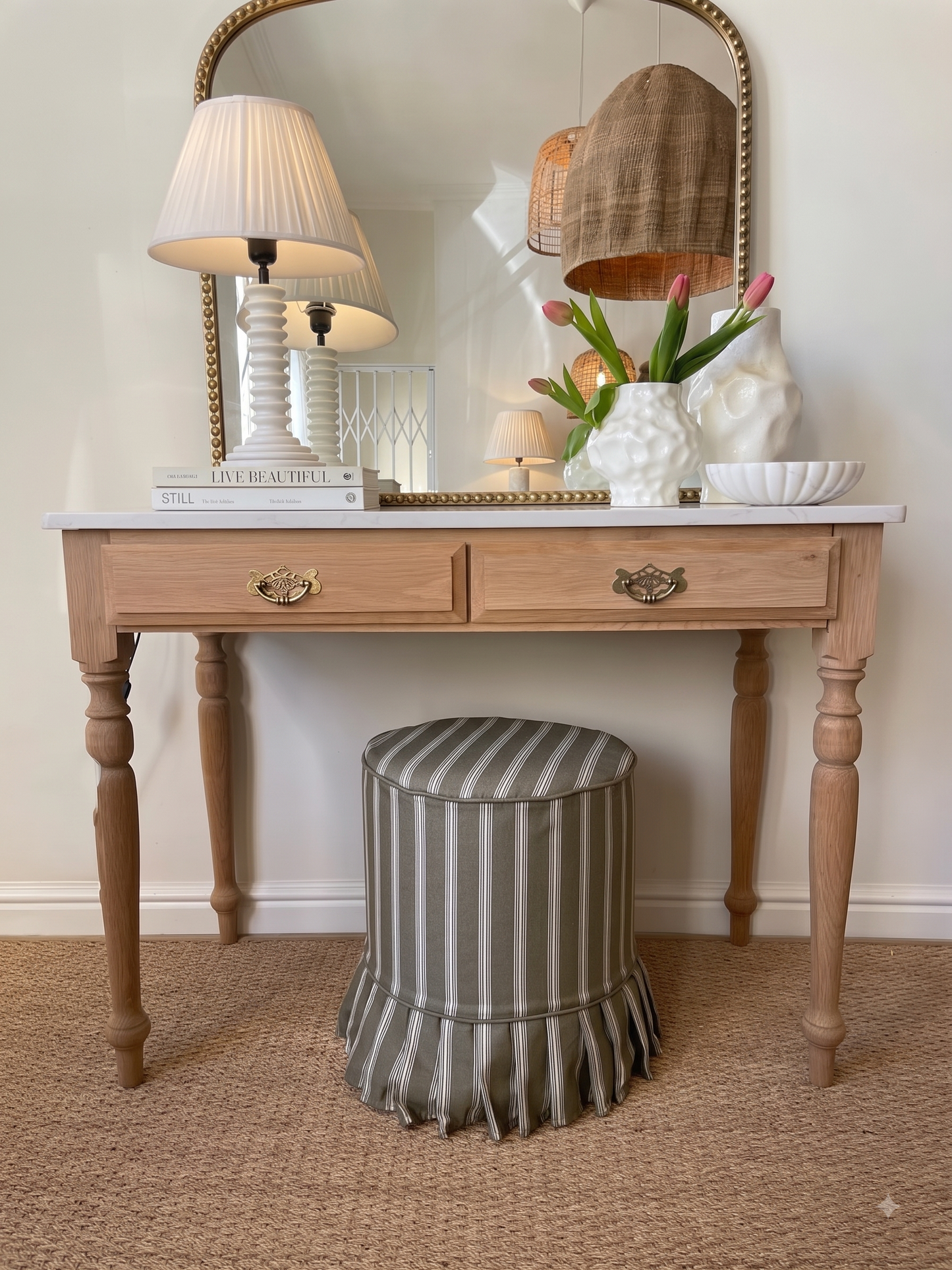 The Chloe Desk