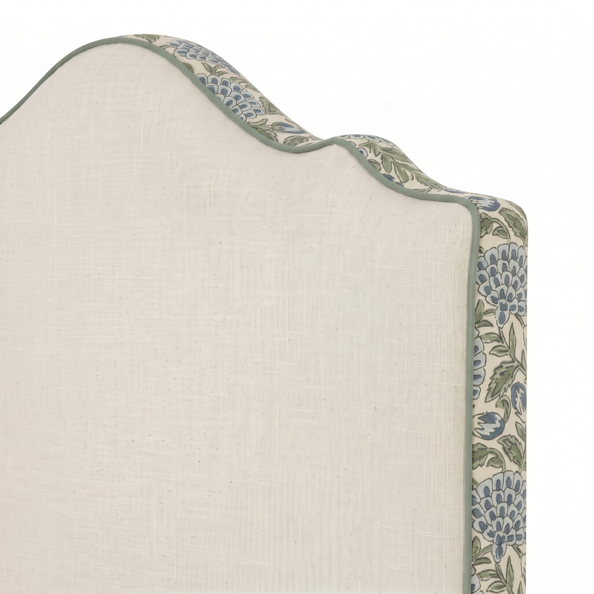 Lilly Headboard (PREMIUM White Willow Collection)