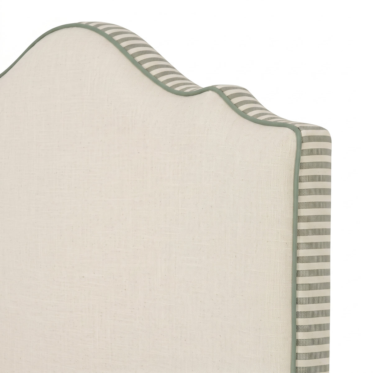Lilly Headboard (PREMIUM White Willow Collection)