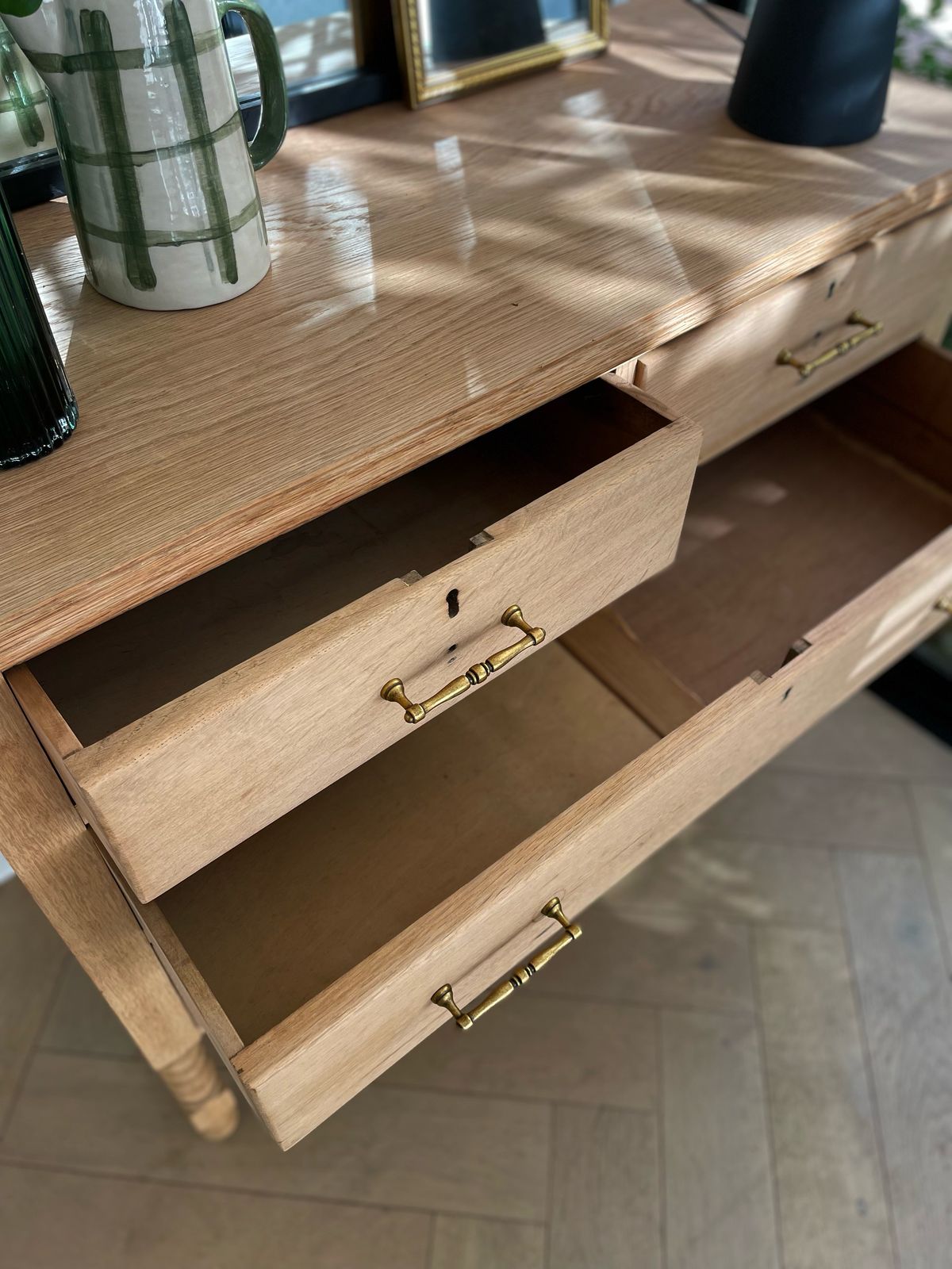 Carolina Chest of Draws