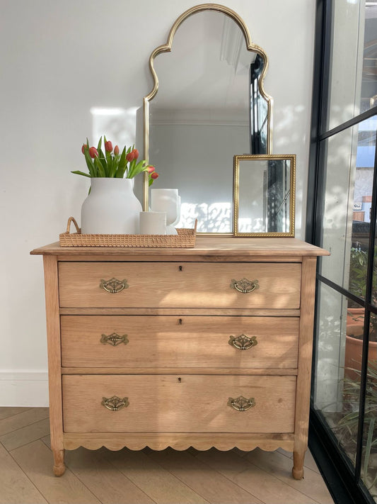 Petal Chest of Draws