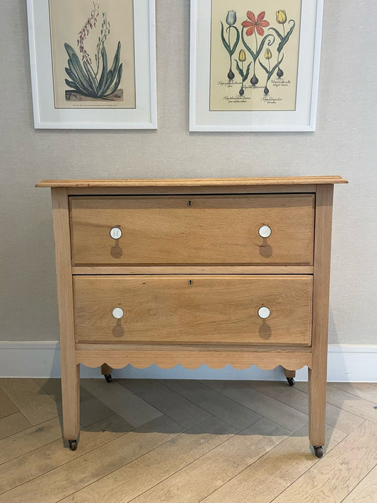Weaver Chest of Draws
