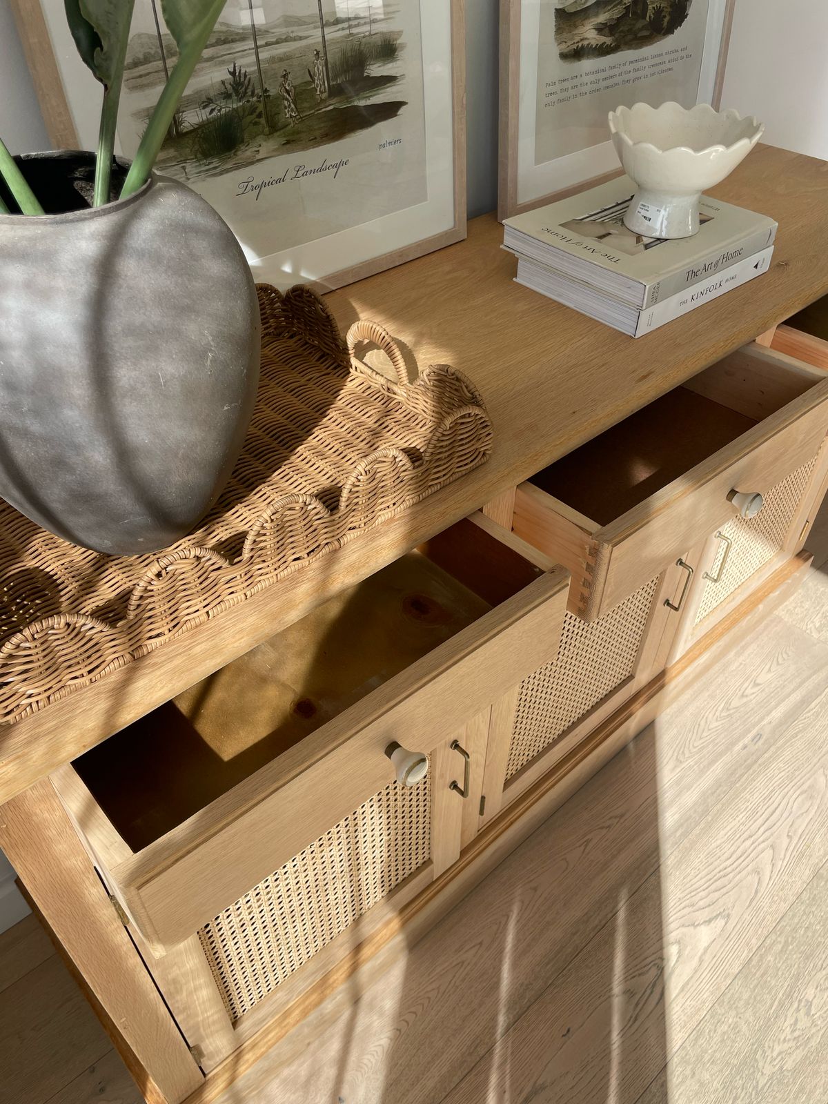 Sebastian Sideboard/Server