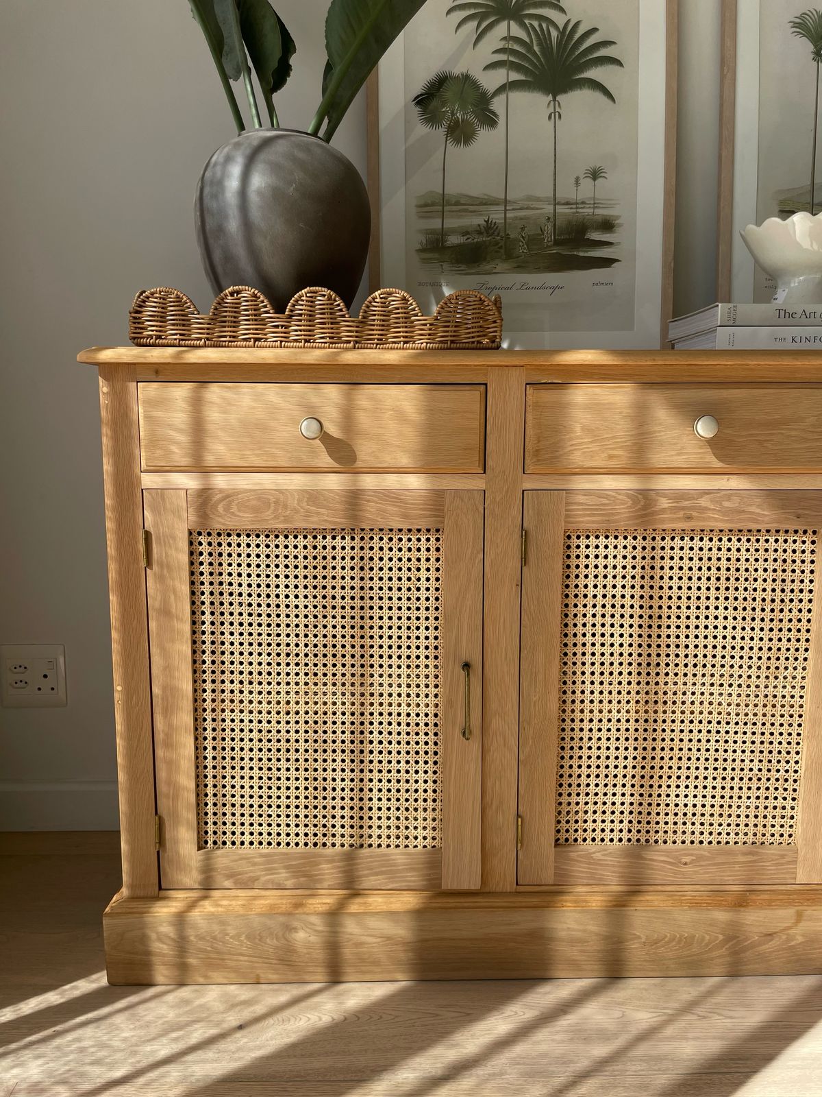 Sebastian Sideboard/Server