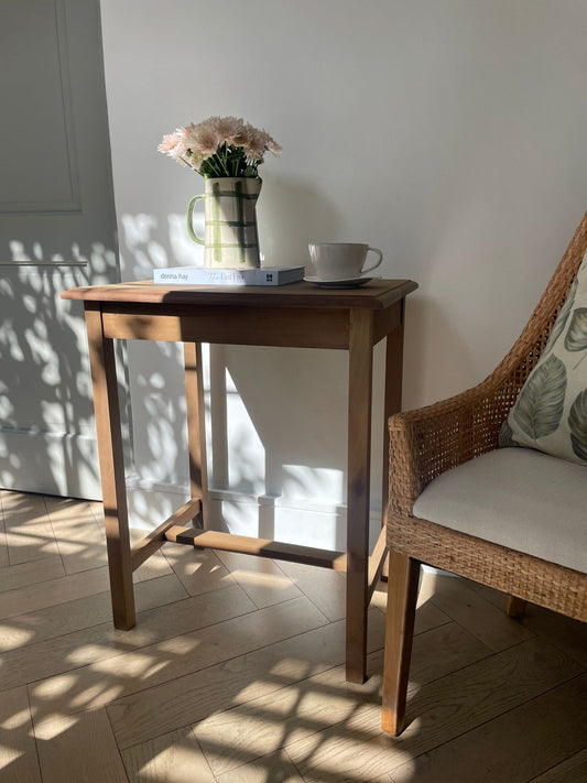 Rose Side/Occasional Table