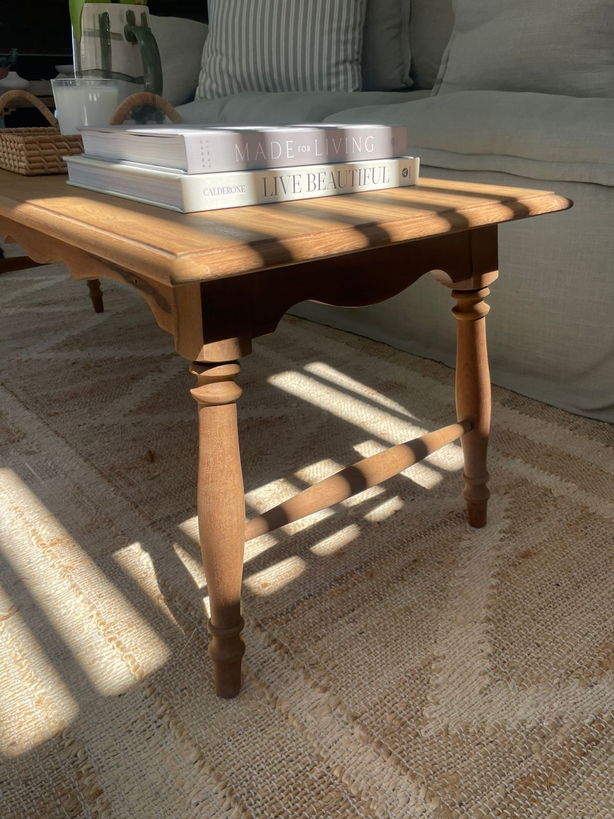 Tulip Coffee Table