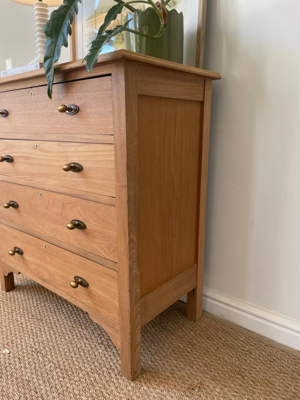 Chelsea Chest of Draws