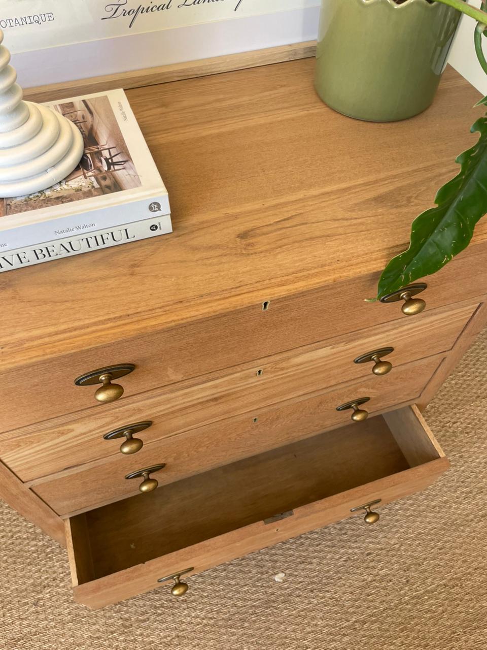 Chelsea Chest of Draws