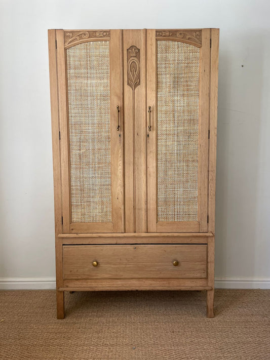 Mary Wardrobe