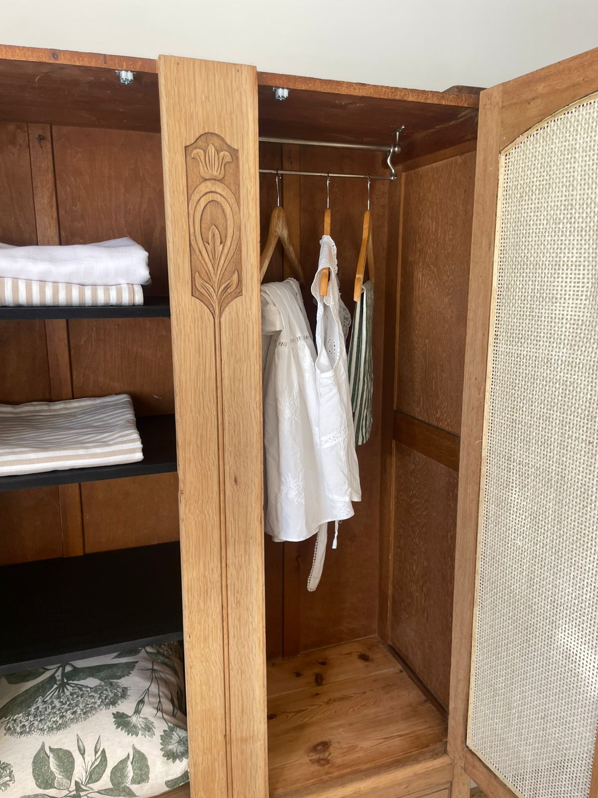 Mary Wardrobe