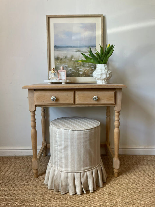 Aurora Dressing Table