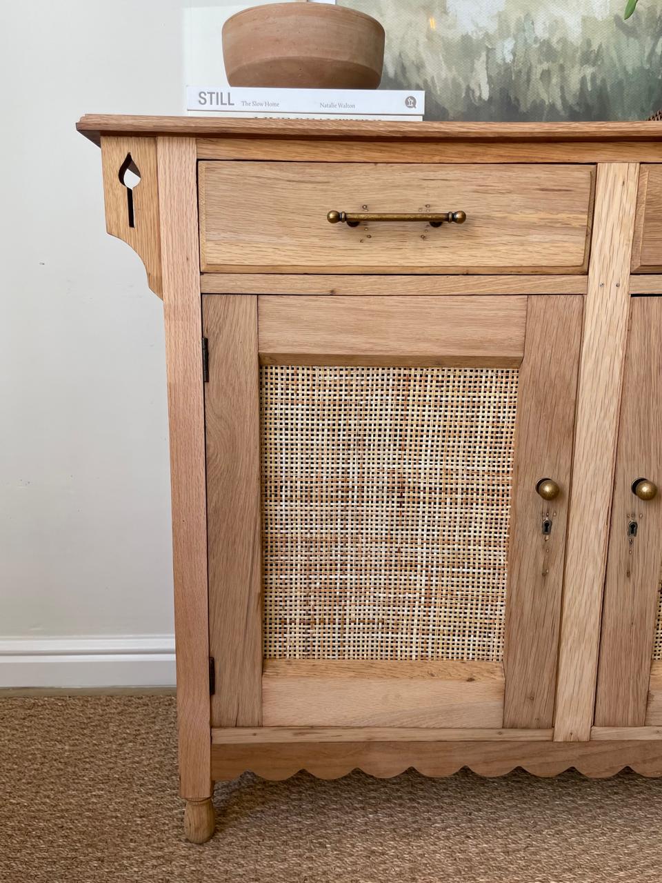 Oakley Server/ Sideboard