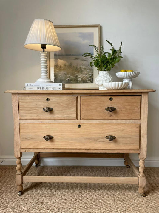 Somerset Chest