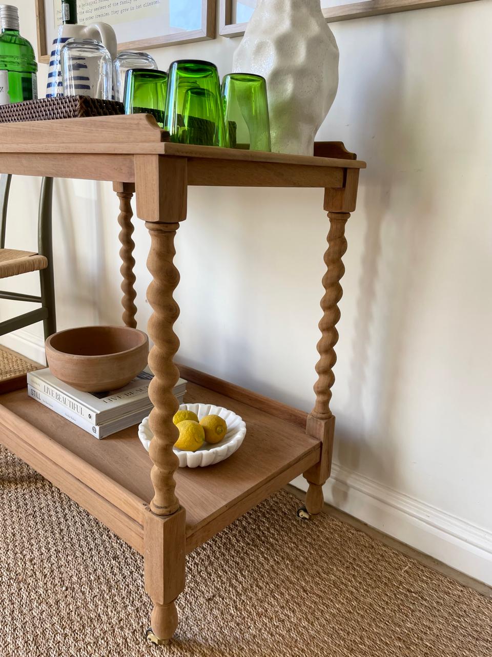 Lee Drinks Trolley