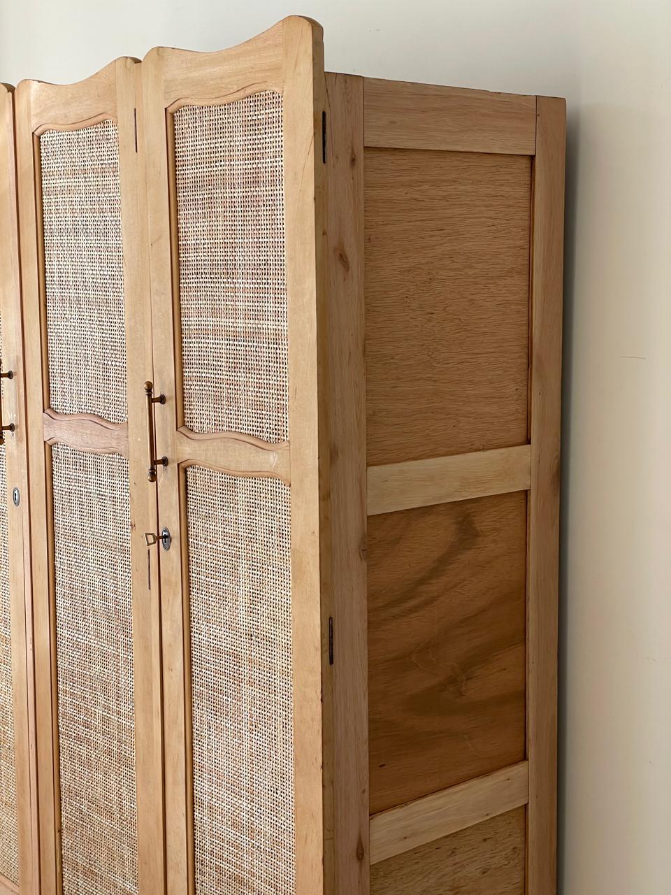 Alexi Wardrobe